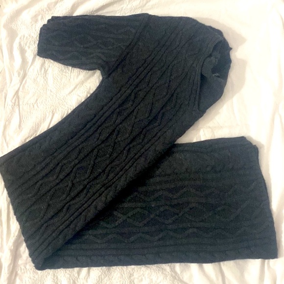 NEW-VERY J CABLE KNIT GRAY SWEATER DRESS. Tag says Sm but can also fit Medium. - Picture 2 of 7